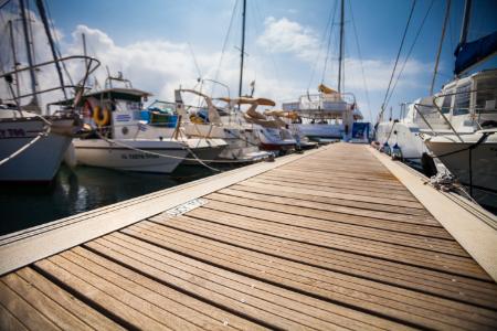 Pier & Wharf